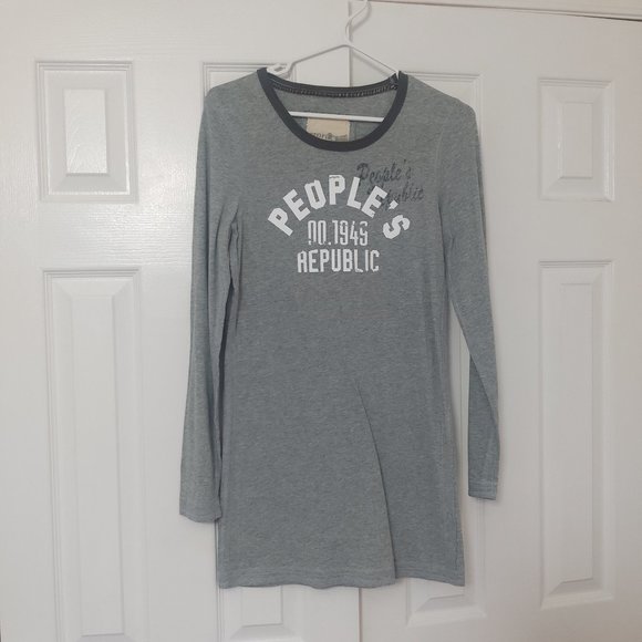 💚 2/$35 NWOT People's Republic grey long sleeve dress or long tee - Picture 1 of 5